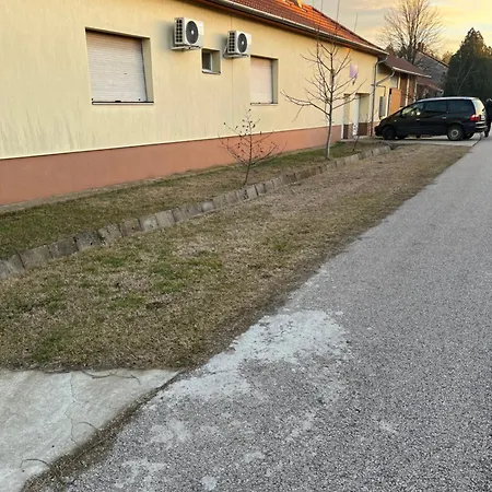 Apartment Abigel Morahalom