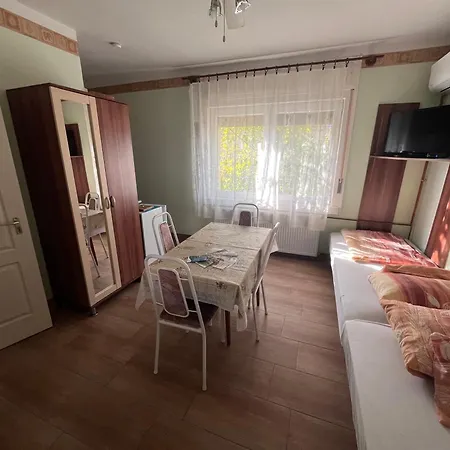 Apartament Abigel Mórahalom
